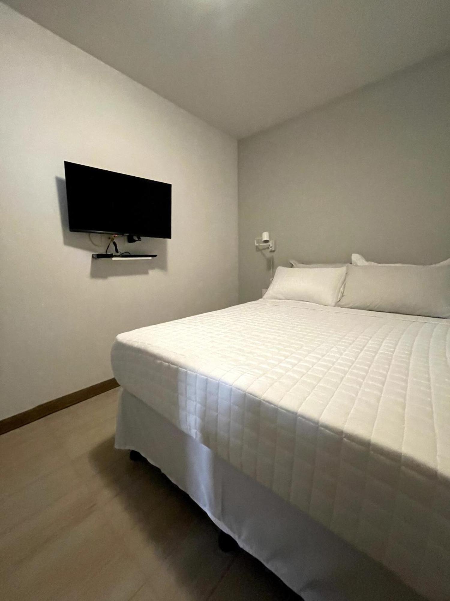 Nina'S - Juan Santamaria Hotel Alajuela Eksteriør billede