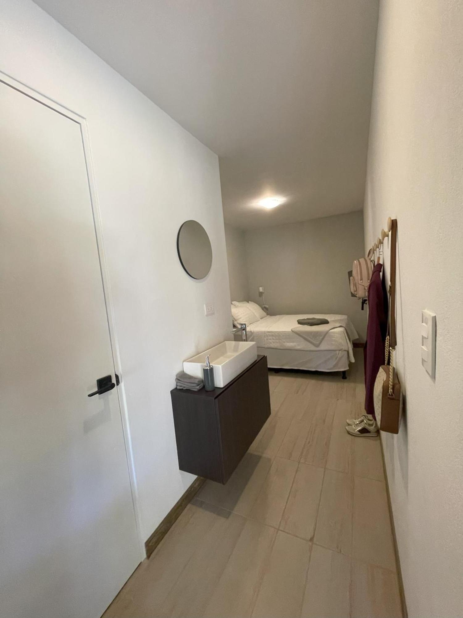 Nina'S - Juan Santamaria Hotel Alajuela Eksteriør billede